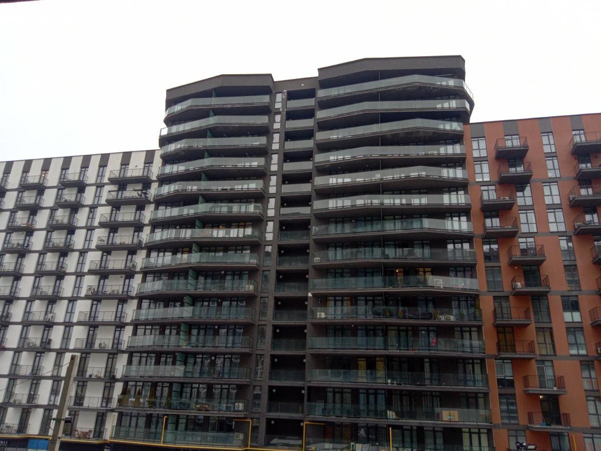 New Point By Avalon Apartment