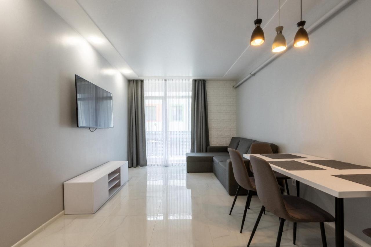 New Point By Avalon Apartment Lviv